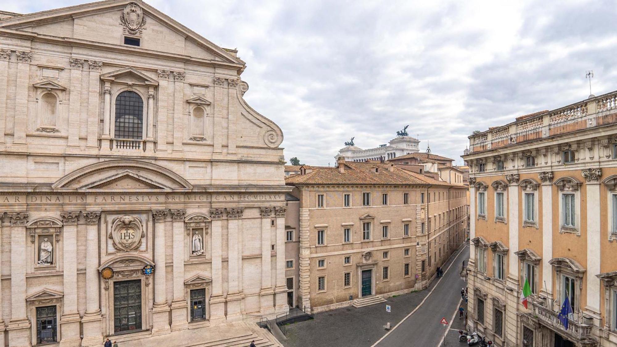 Piazza Venezia Charming With View Apartamento Roma